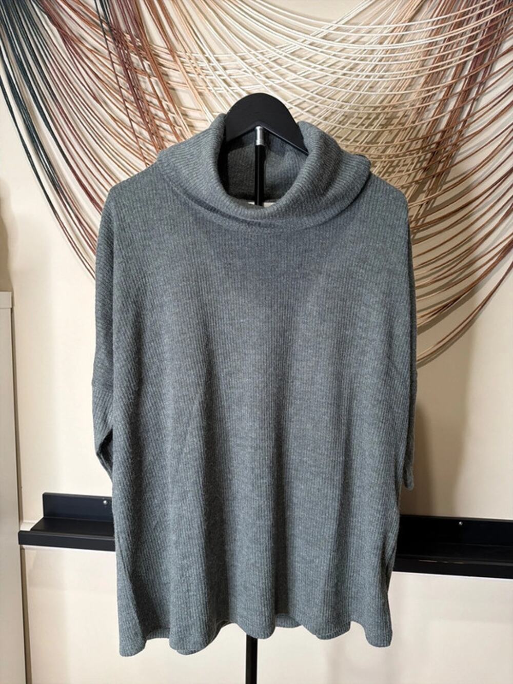 Simply, Noelle XL gray turtleneck open back sweater 3347